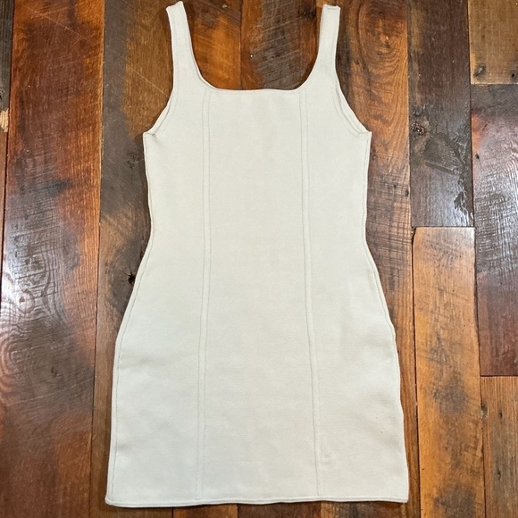 Babaton Sculpt Knit Square Neck Dress Cream Beige Bodycon Size Small - Picture 3 of 7